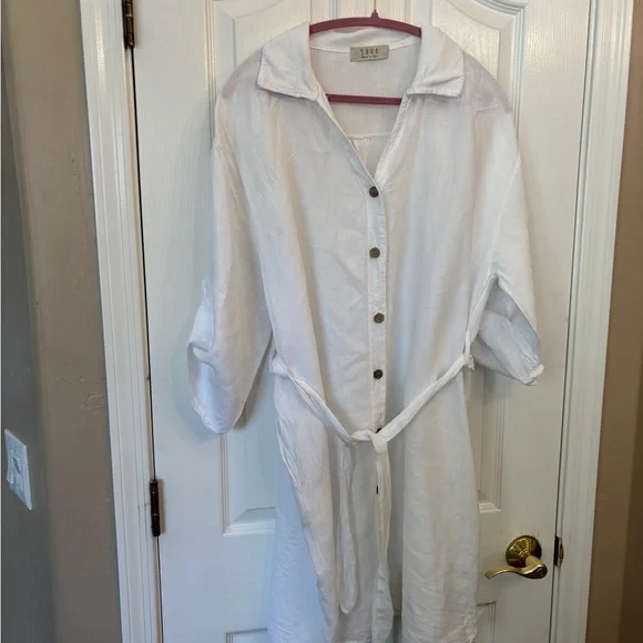 Saga Made in Italy 100% Linen Button up Oversized Shirt/Dress One Size - Picture 7 of 10